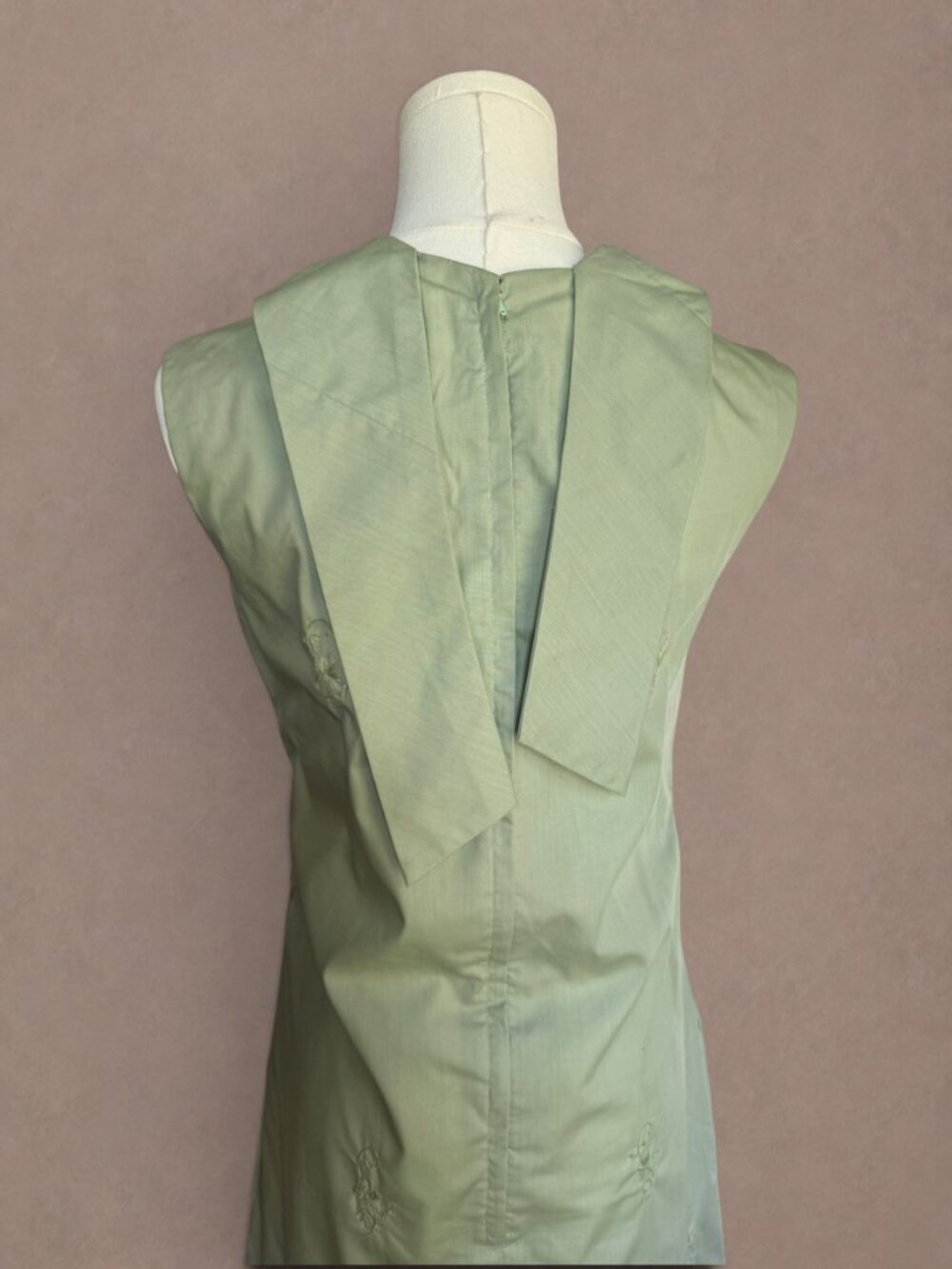 Sleeveless Mint Green Embroidered Mini Dress - Picture 7 of 9